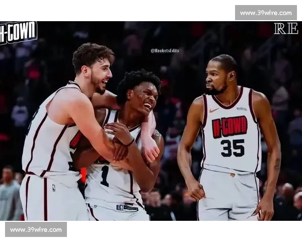 火箭 76 人酝酿 2 换 1 交易：白魔离队，格莱姆斯驰援杜兰特争冠