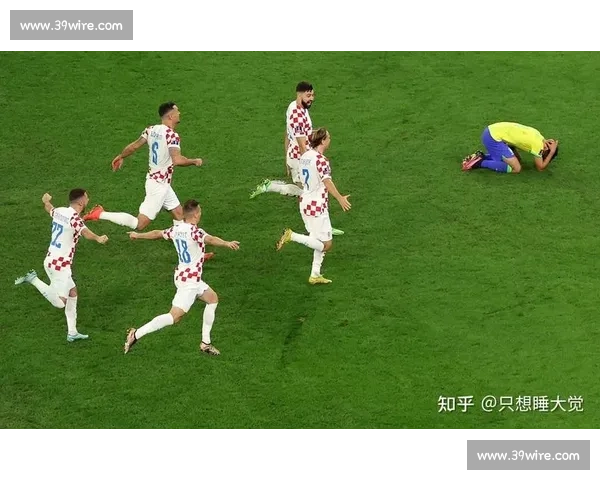 不只是足球！世界杯场边的 queste 意外，比比赛更精彩！